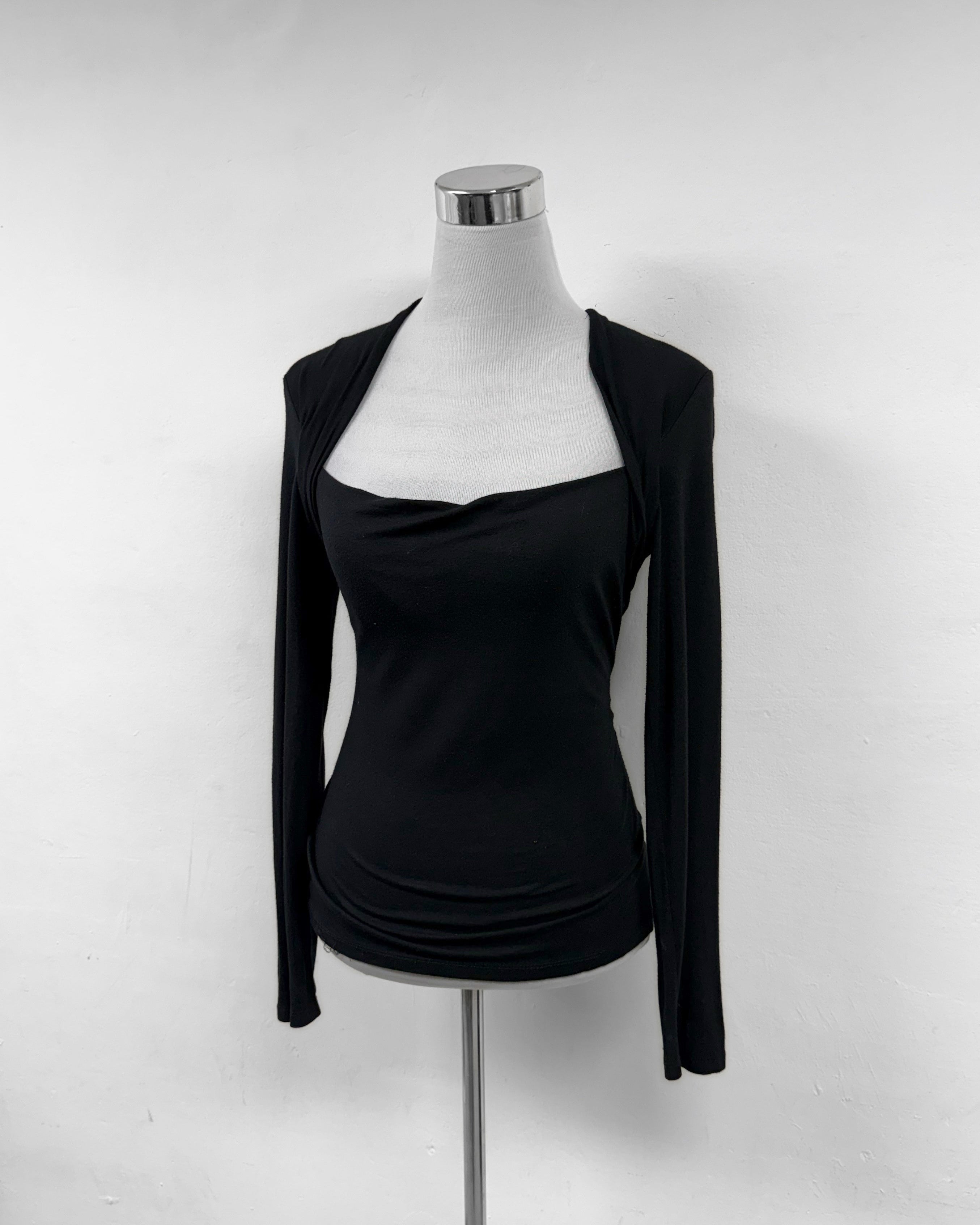 Black longsleeve top