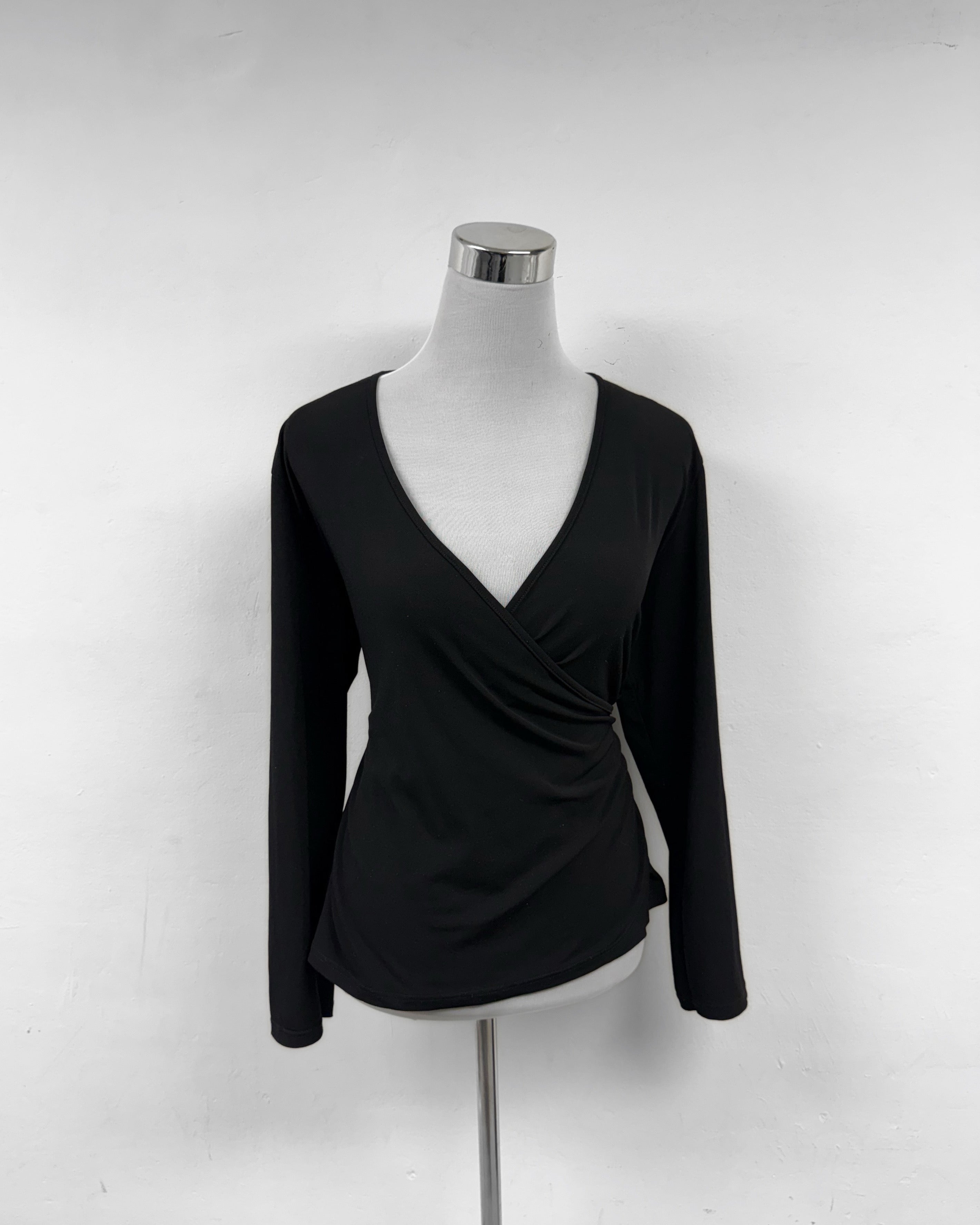 Black longleeve top