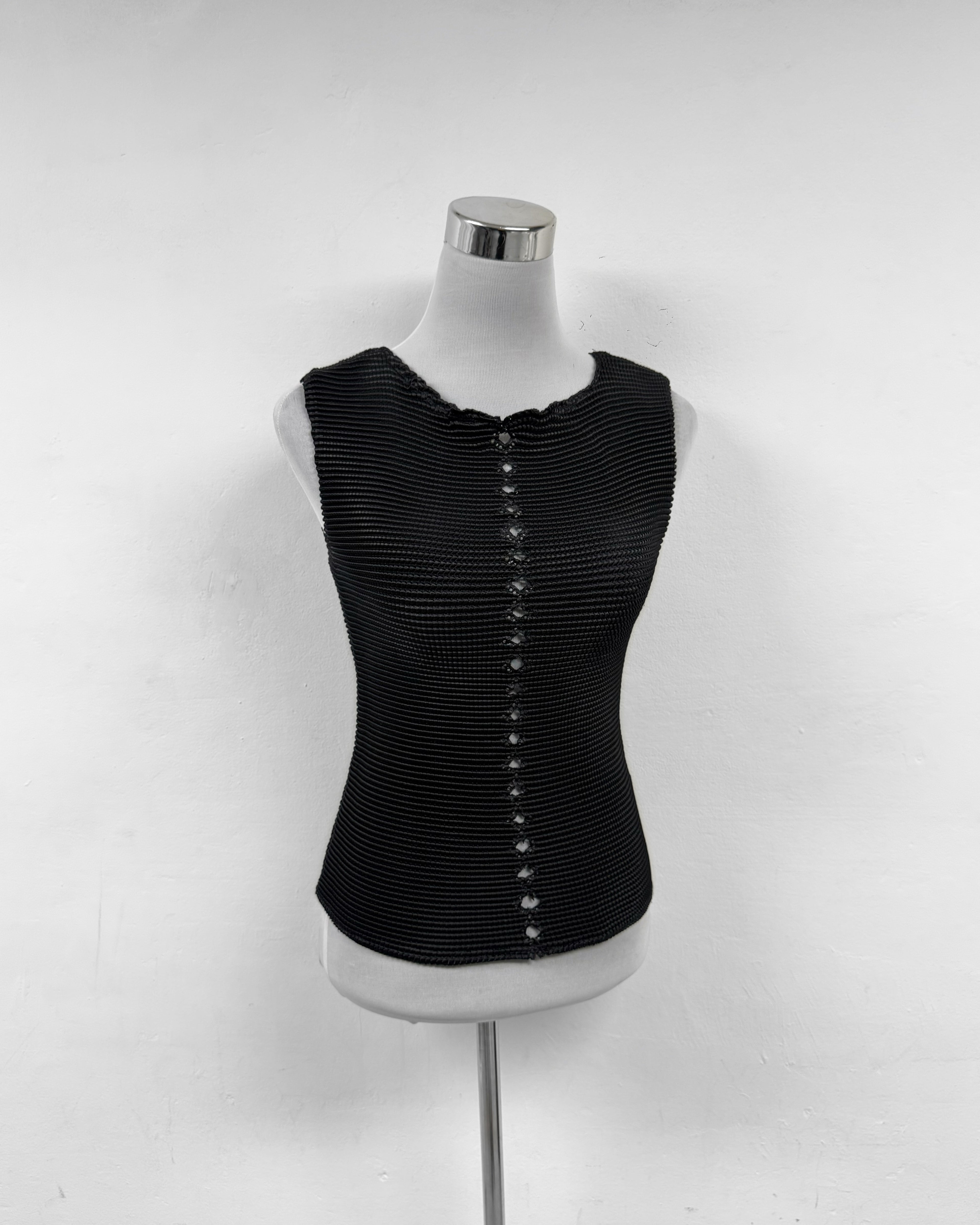 black tank top